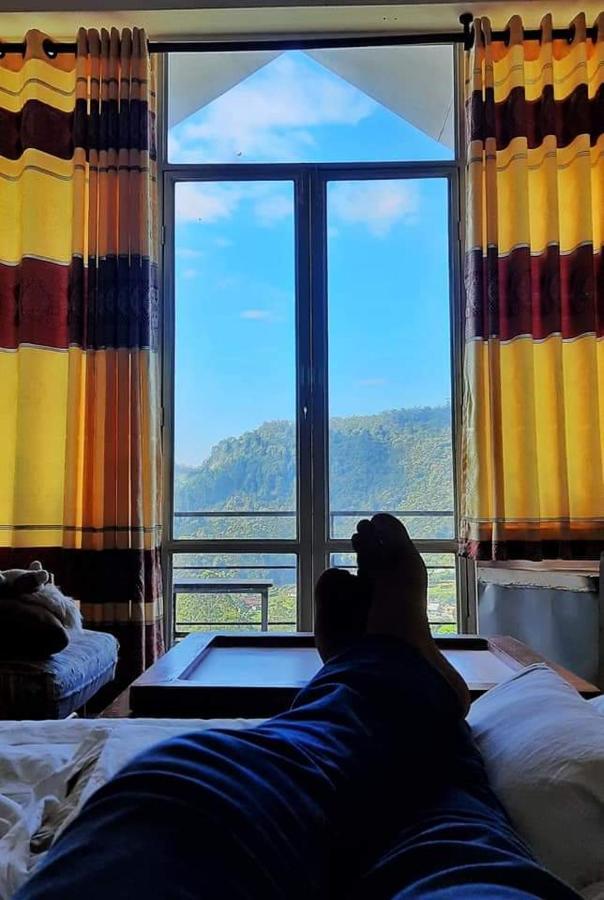 Woods Hut Apartment Nuwara Eliya Bagian luar foto